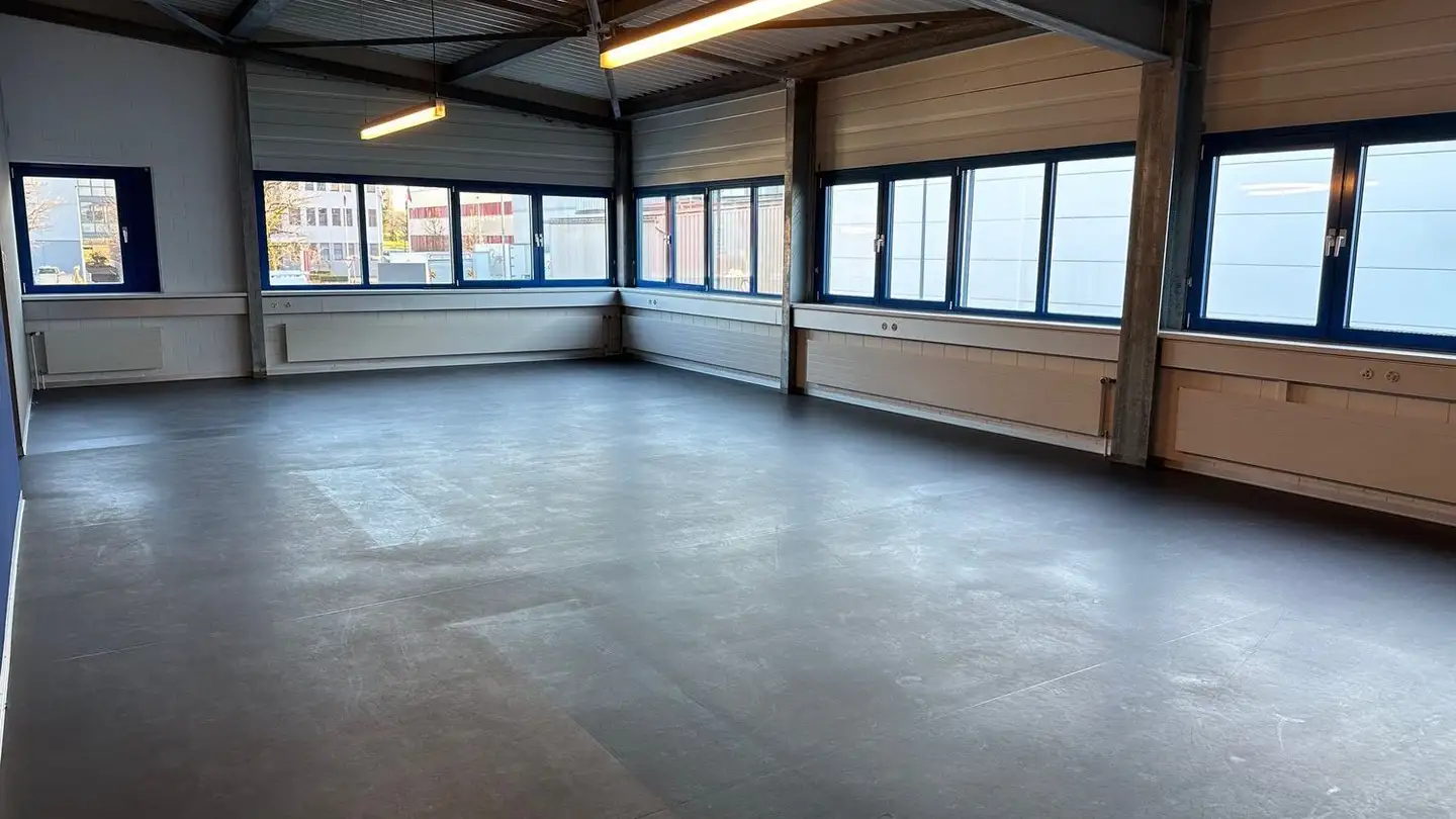 Spazio ufficio in affitto - Witzbergstrasse 24, 8330 Pfäffikon ZH - Photo 4