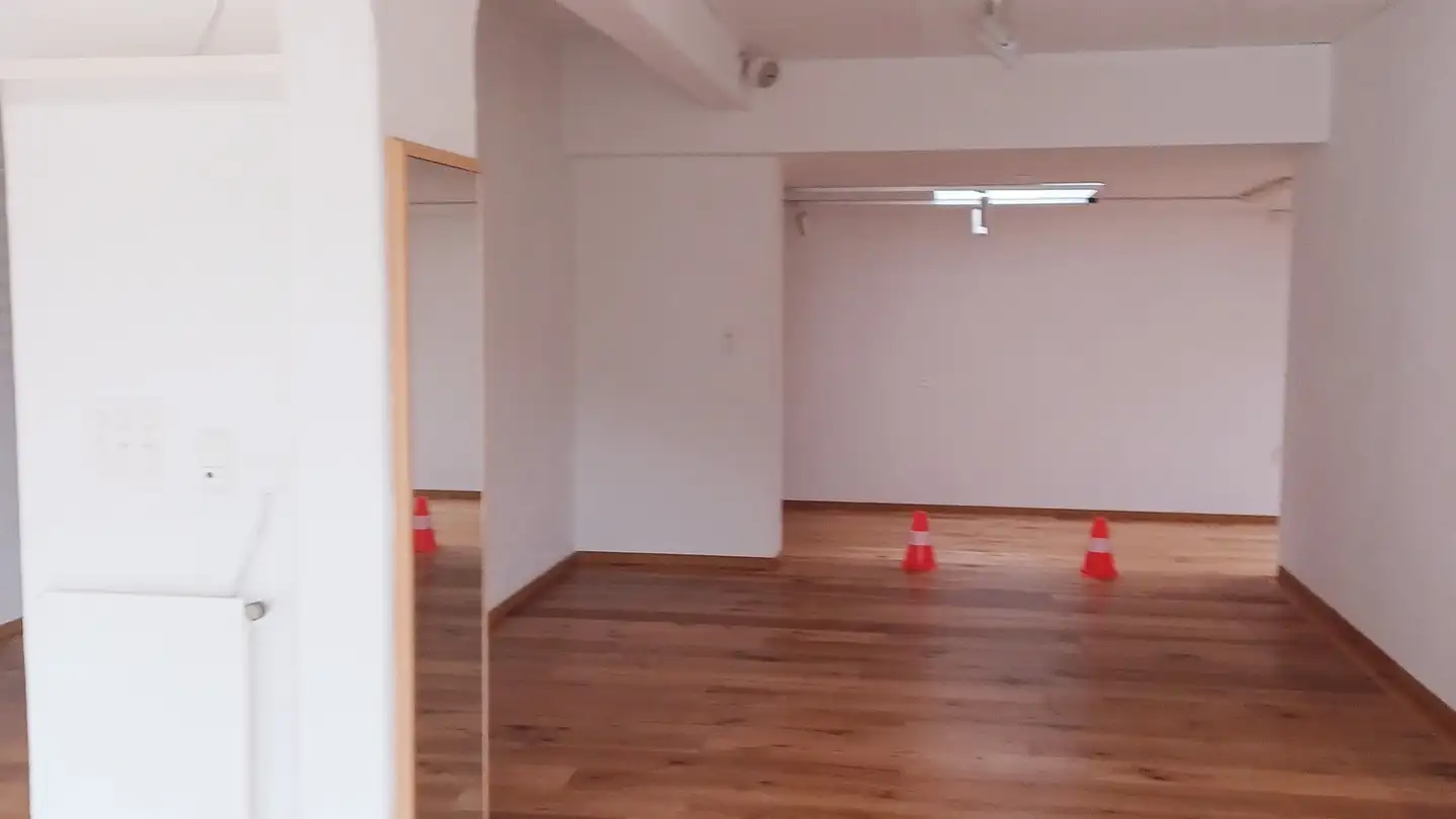 Commerciale in affitto - Via Alpsu 14, 7180 Disentis/Mustér - Photo 4