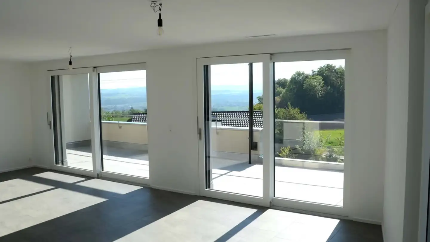 Attique à louer - Geerenstrasse 11, 8123 Ebmatingen - Photo 2