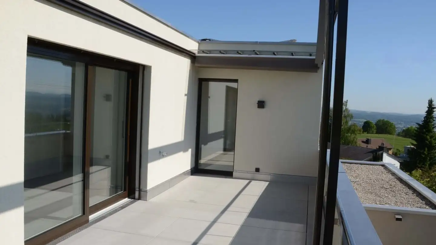 Attique à louer - Geerenstrasse 11, 8123 Ebmatingen - Photo 3