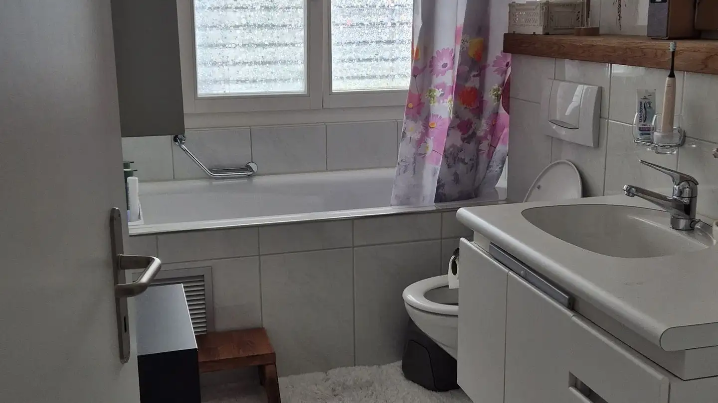 Wohnung mieten - Zugerstrasse 16, 8820 Wädenswil - Foto 2