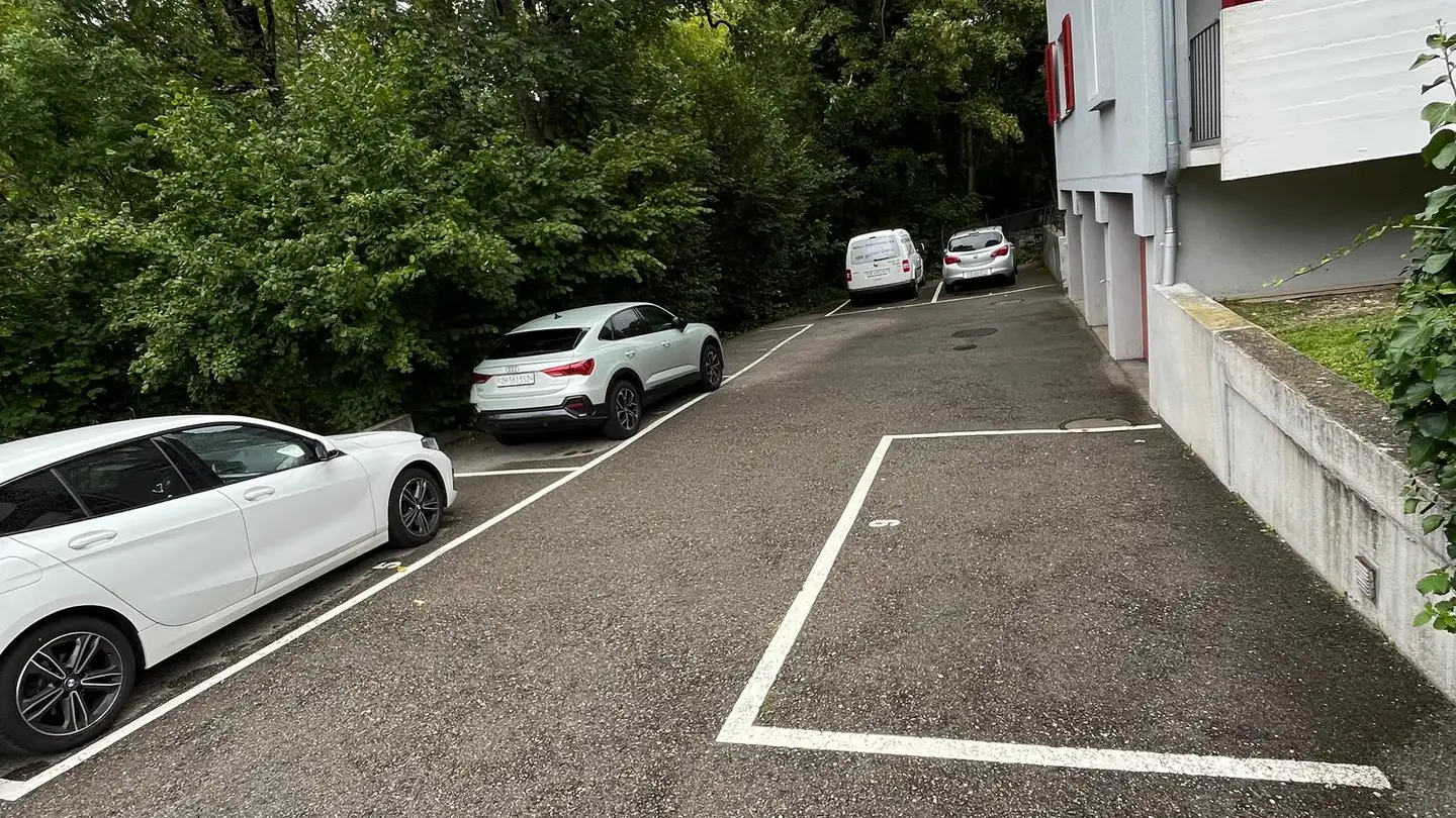 Place de parking extérieure à louer - Morgentalstrasse 46, 8355 Aadorf