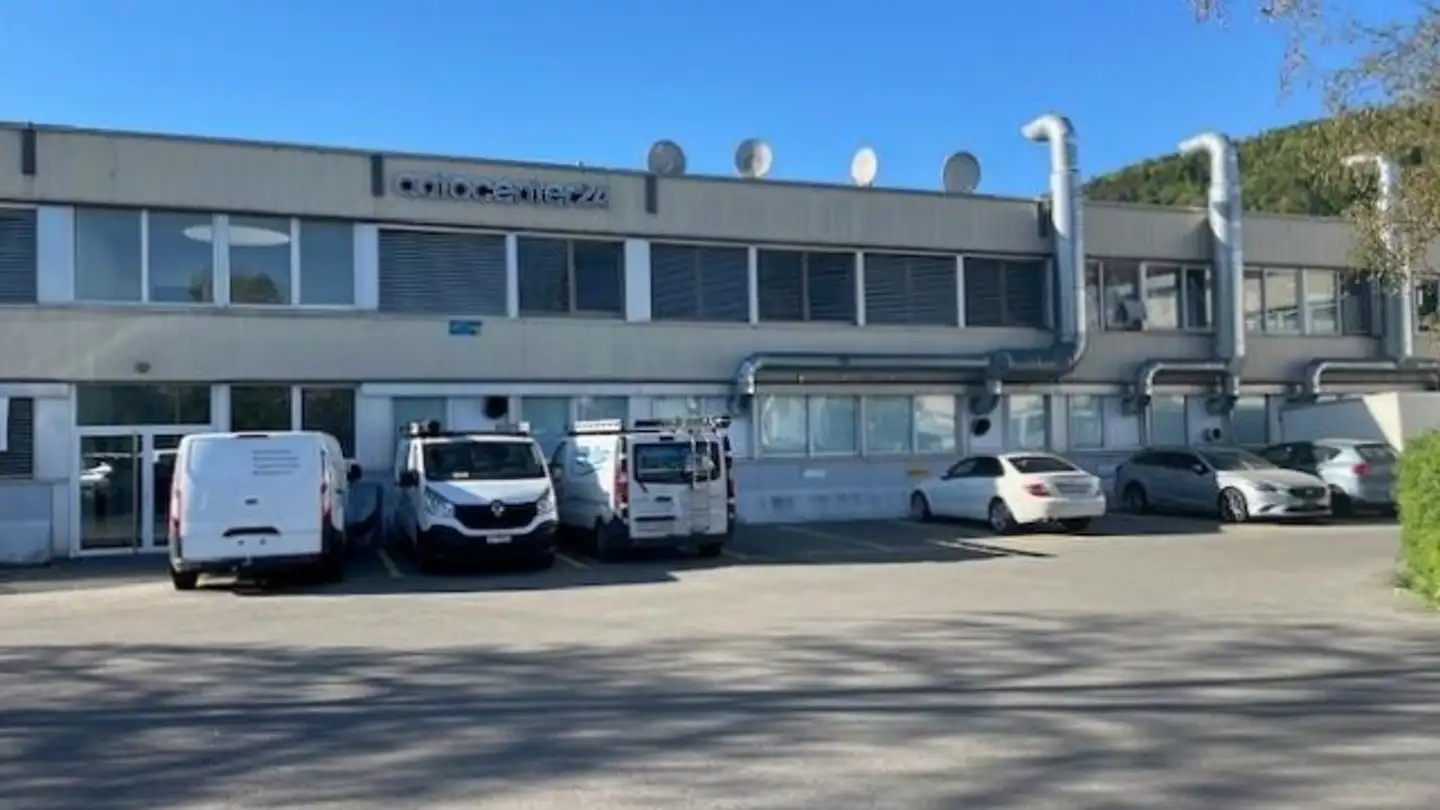 Immeuble industriel à louer - Heerenstegstrasse 1, 8427 Rorbas