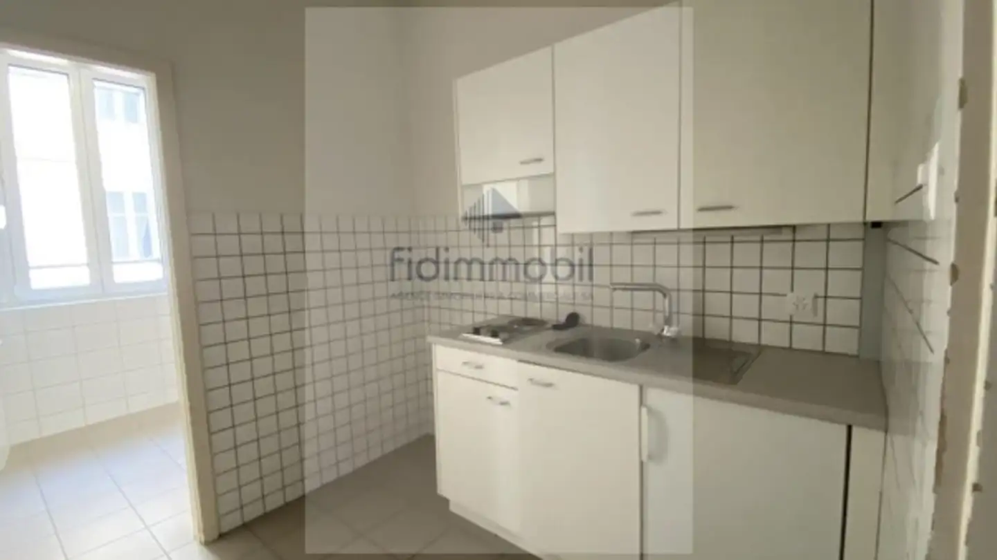 Edificio ad uso misto in affitto - Rue Daniel-Jeanrichard 13, 2300 La Chaux-de-Fonds