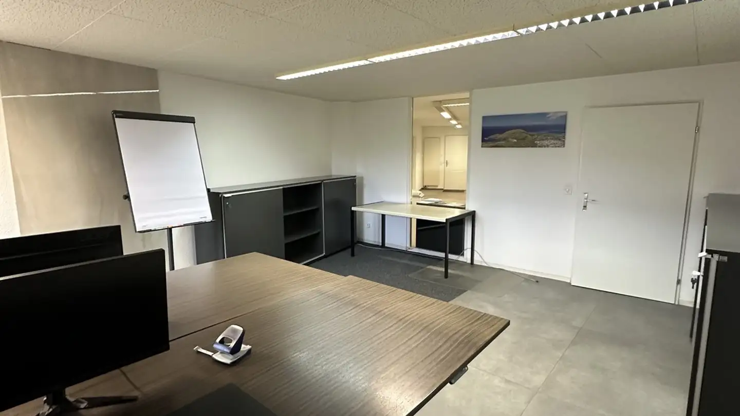 Bürofläche mieten - Im Spitzler 7, 8902 Urdorf