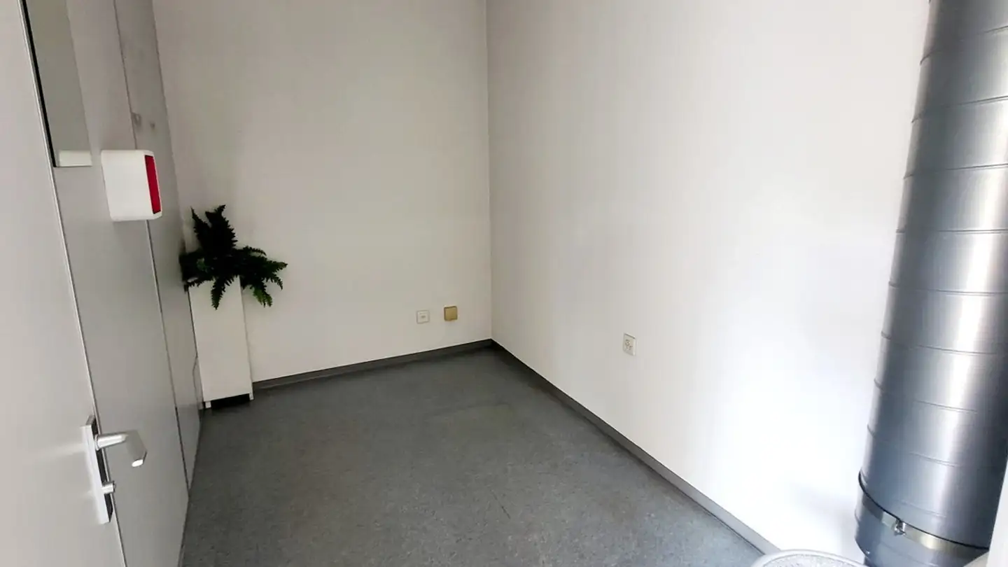 Commercial for rent - Hauptstrasse 102, 9113 Degersheim