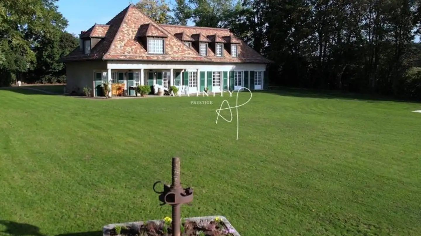 Single house for sale - 1163 Etoy
