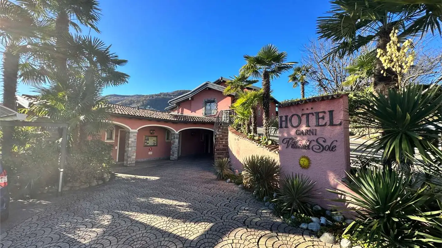 Hotel kaufen - Via Purasca 13, 6988 Ponte Tresa