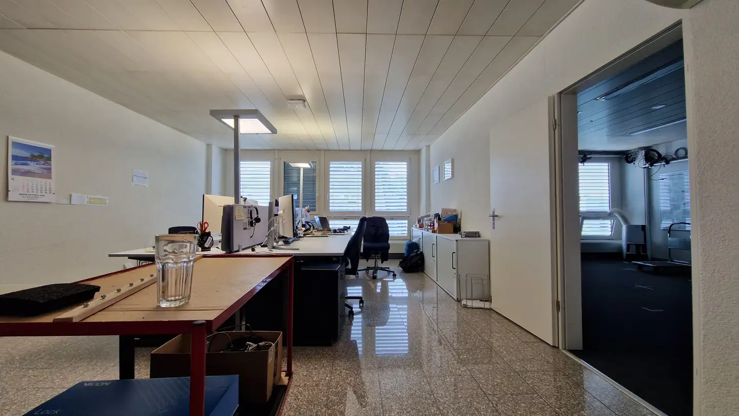 Bureau à louer - Schaffhauserstrasse 121, 8302 Kloten