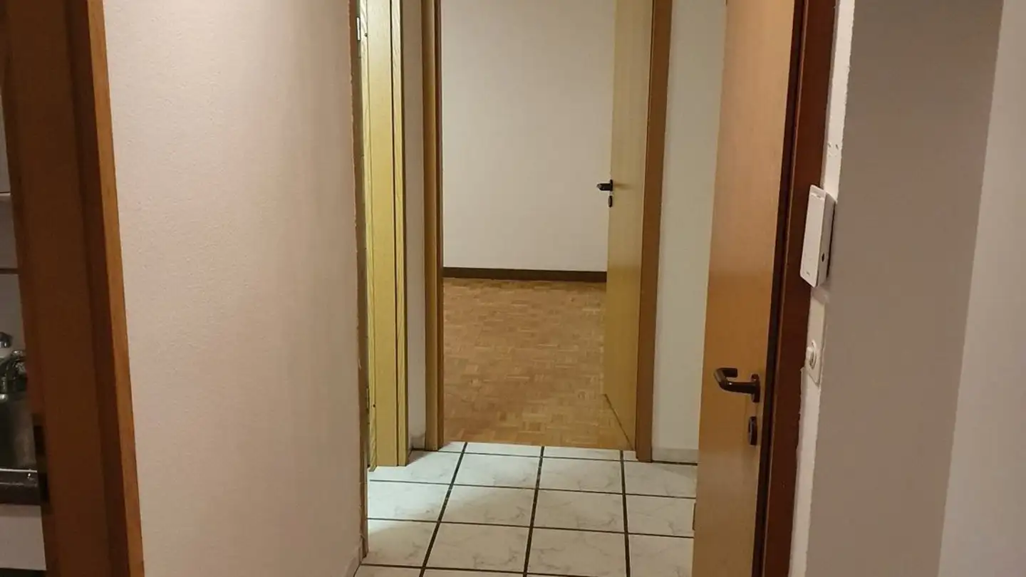 Appartamento in affitto - Ettingerstrasse 2, 4142 Münchenstein - Photo 4