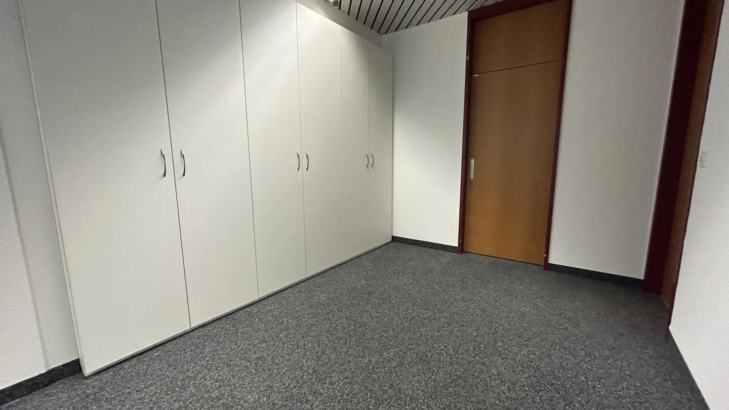 Spazio ufficio in affitto - Fabrikstrasse, 8722 Kaltbrunn - Photo 4