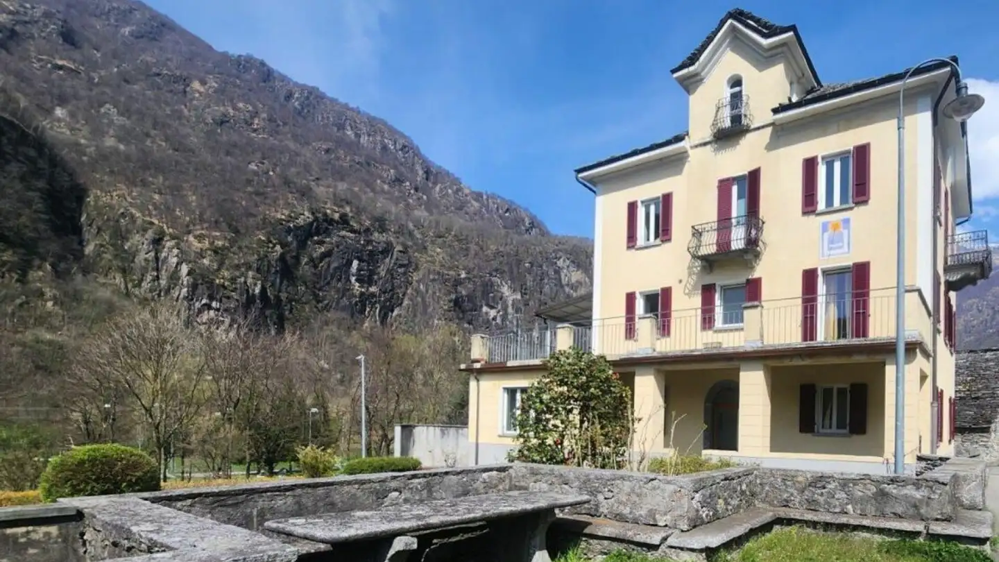 Residential building for sale - 6670 Avegno - Photo 2