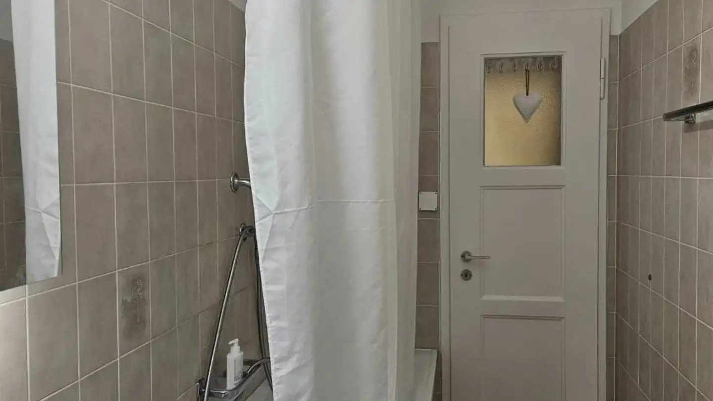 Zimmer mieten - Chemin Des Narcisses / Narzissenweg, 2504 Biel/Bienne - Foto 3