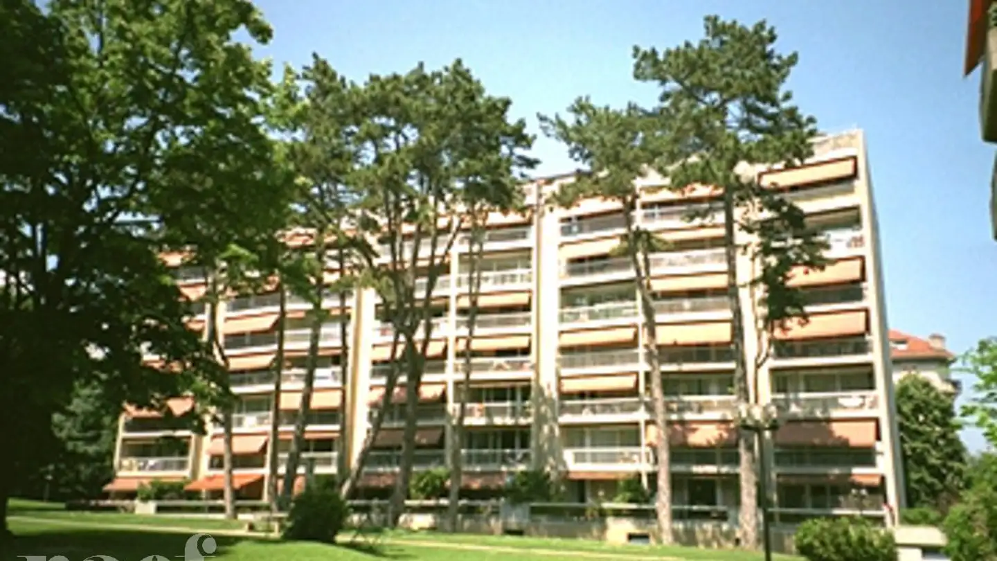 Single garage for rent - Rue Chabrey 23, 1202 Genève