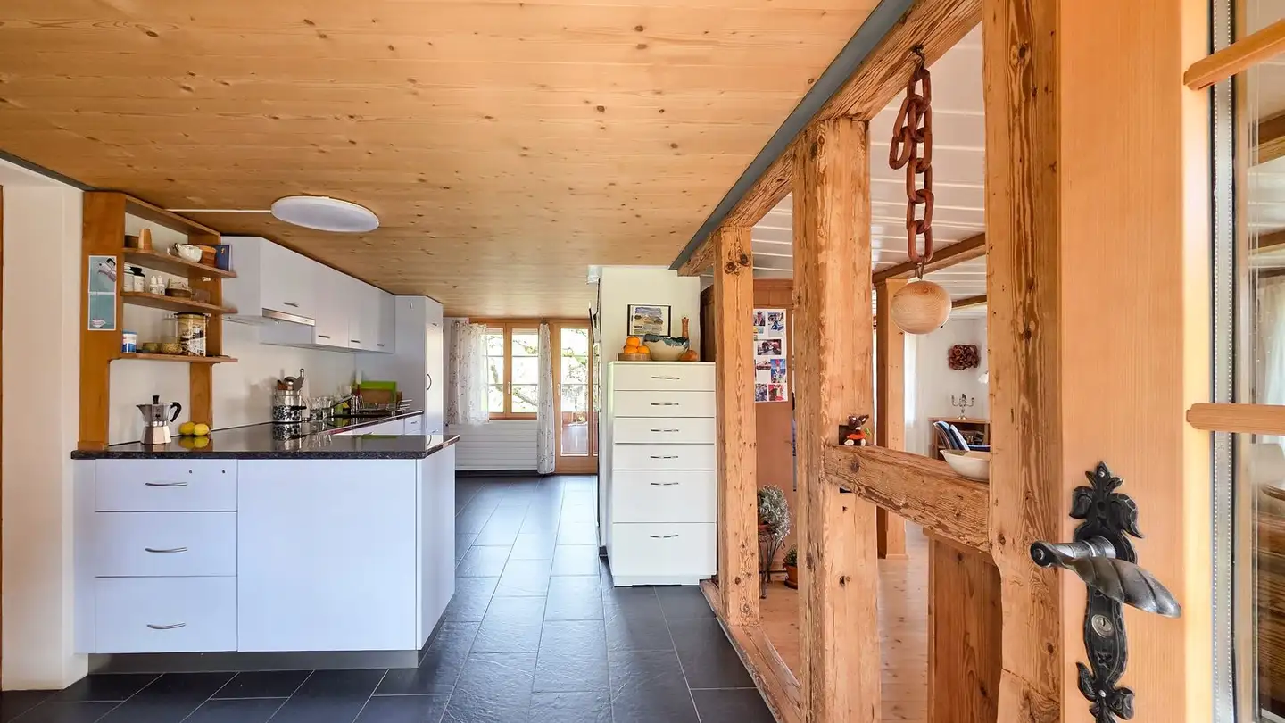 Chalet for sale - Interlakenstrasse 14, 3705 Faulensee - Photo 4