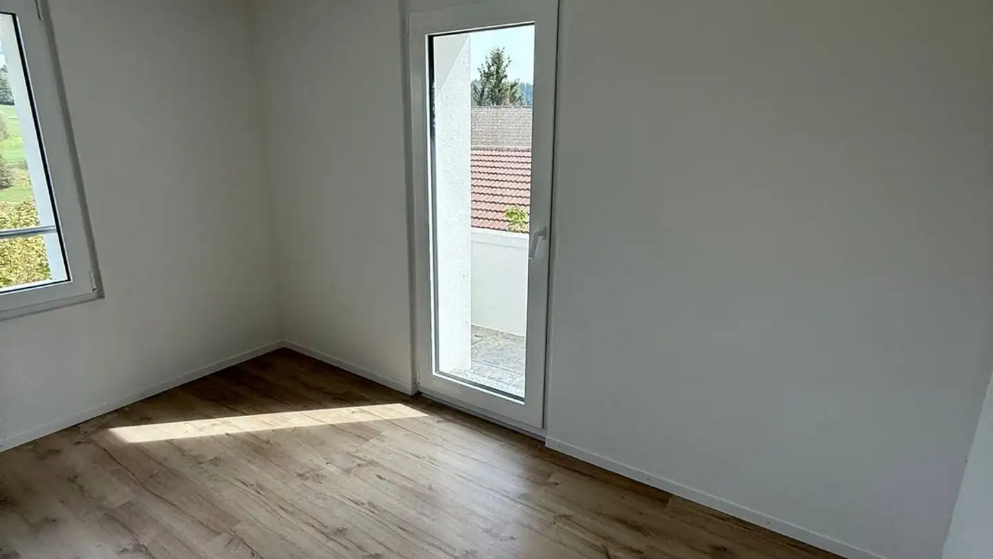 Wohnung mieten - Les Bolles-Du-Temple 11, 2117 La Côte-aux-Fées - Foto 3