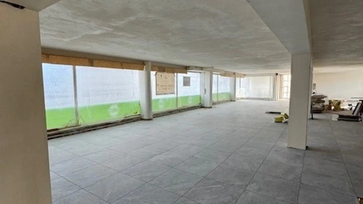 Magasin à louer - Hauptstrasse 196, 2552 Orpund