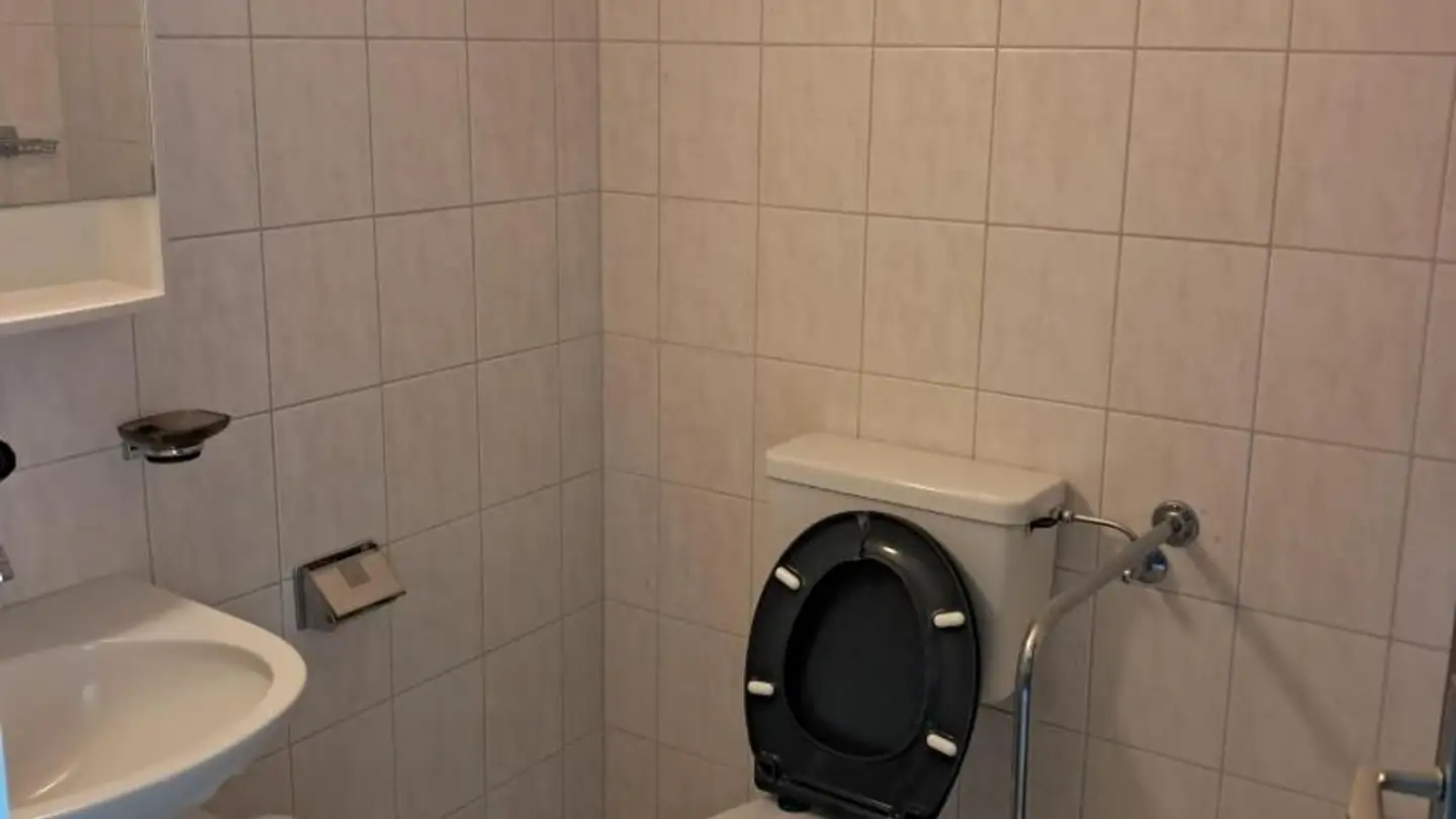 Studio for rent - Rue De La Dîme 72, 2000 Neuchâtel - Photo 3