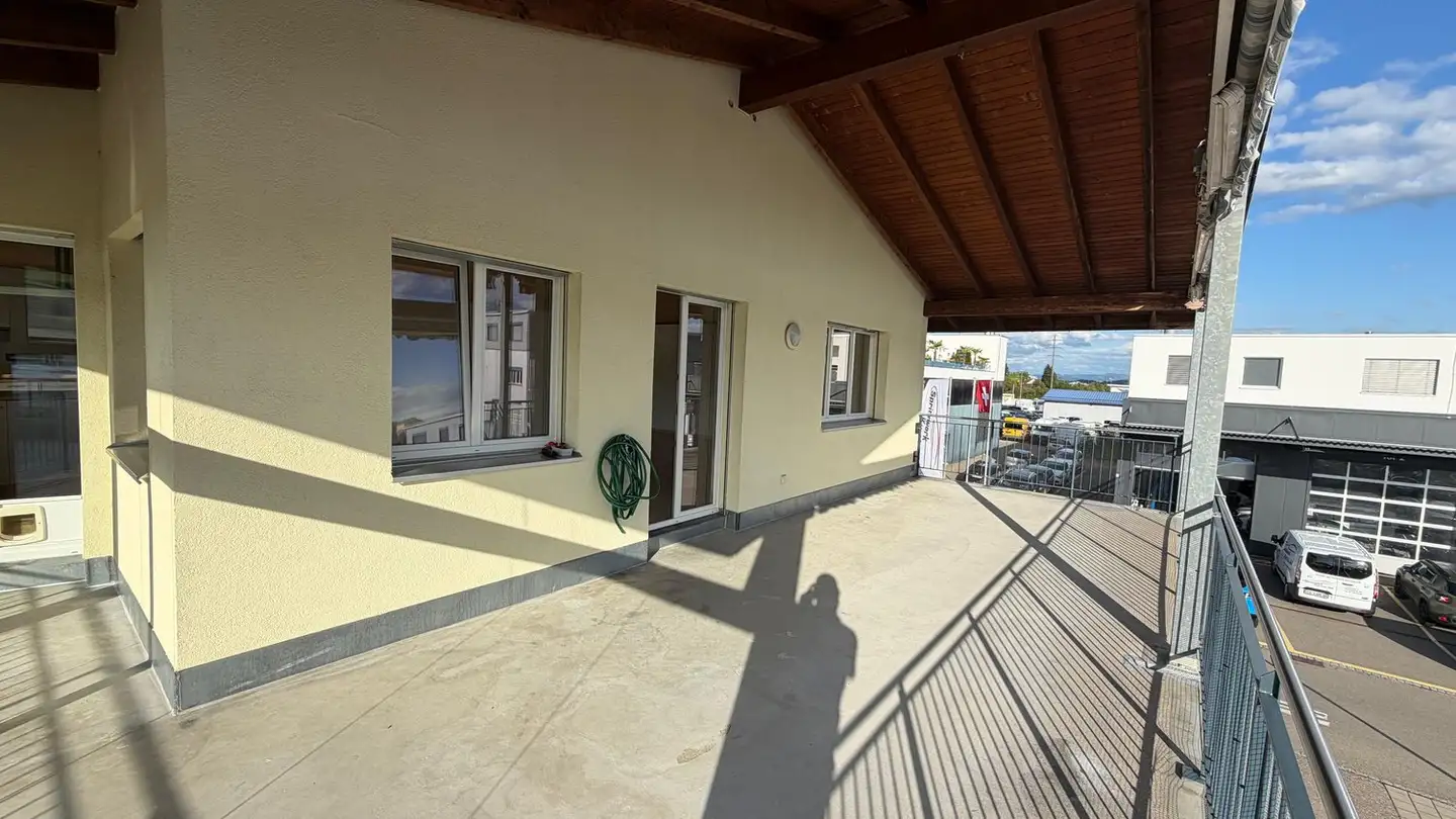 Penthouse for rent - Industriestrasse 2, 9535 Wilen b. Wil - Photo 2