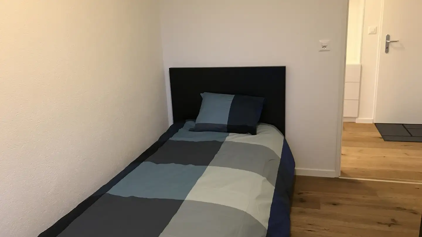 Single room for rent - Langäckerstrasse 28, 8957 Spreitenbach - Photo 2