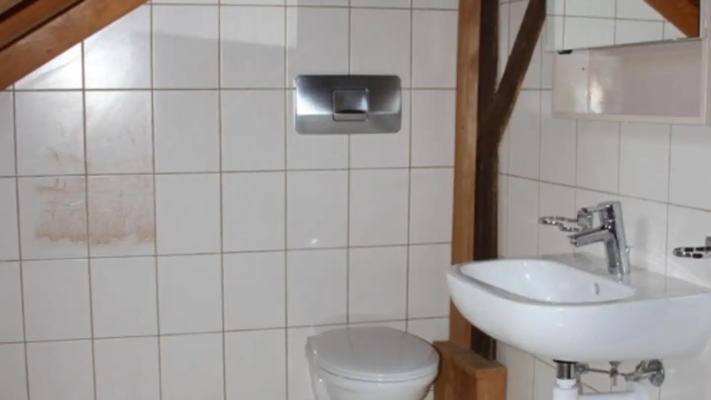 Attic flat for rent - Rue de la Papeterie 2, 2854 Bassecourt - Photo 4