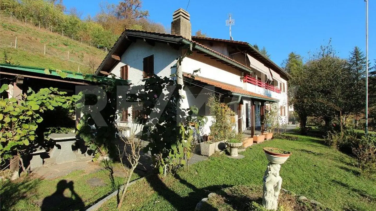 Einfamilienhaus kaufen - 6994 Aranno