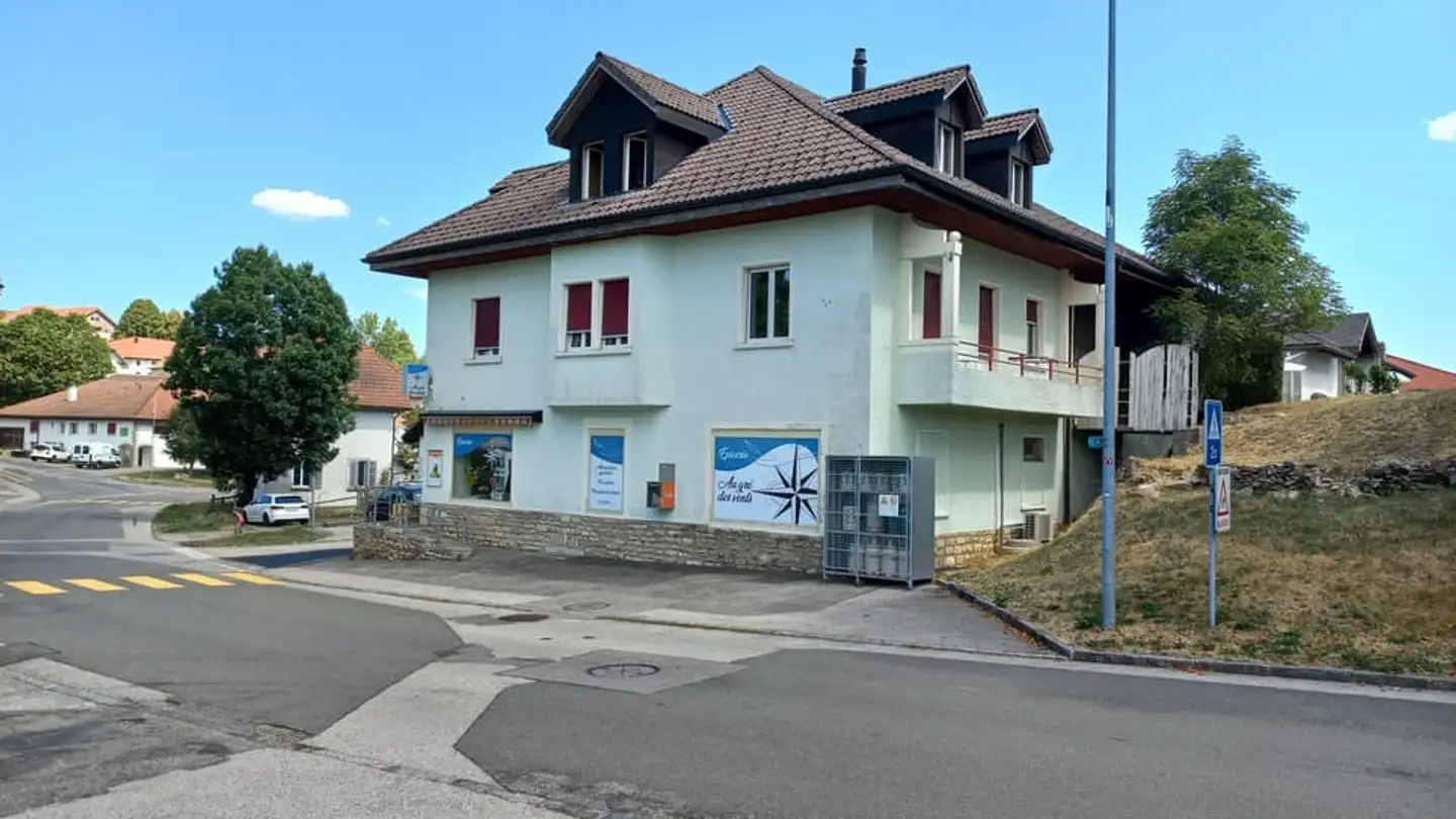 Immeuble résidentiel à vendre - 2714 Les Genevez JU - Photo 2
