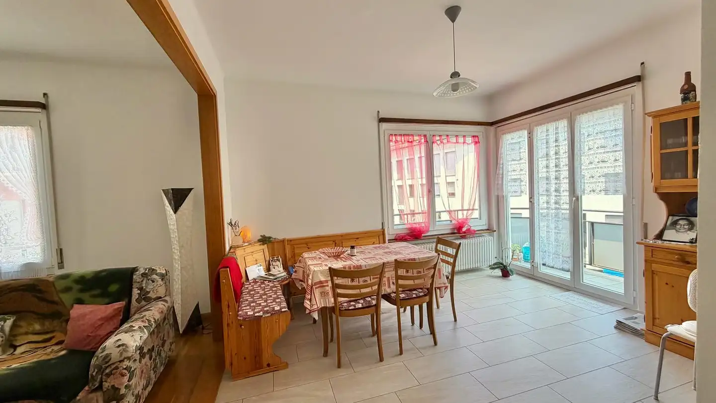 Appartement à louer - Largo Libero Olgiati 69, 6512 Giubiasco - Photo 4