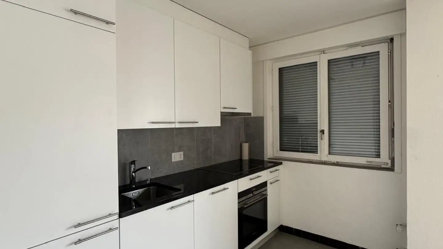 Appartamento in affitto - Avenue Léopold-Robert 58, 2300 La Chaux-de-Fonds - Foto 2