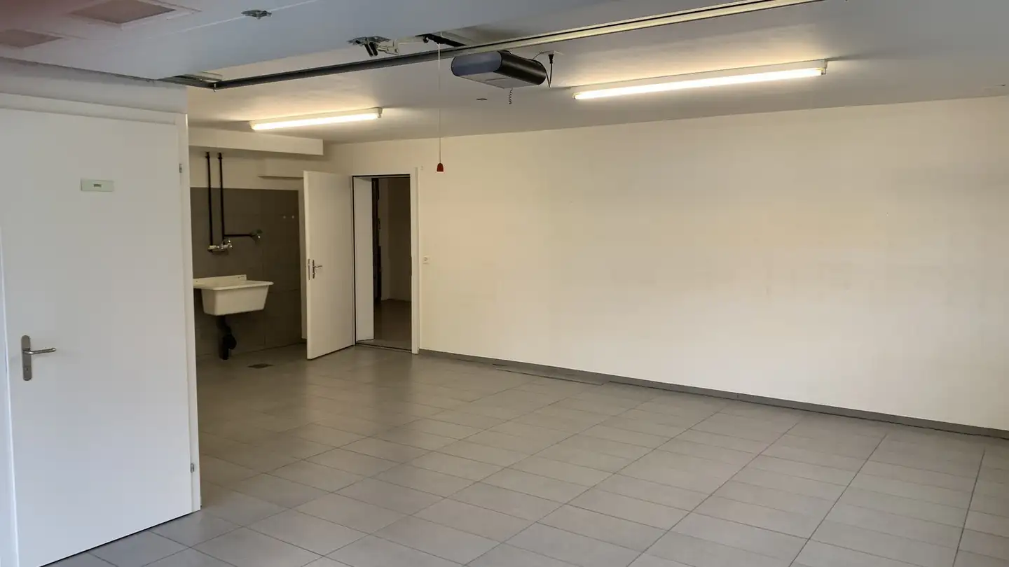 Commerciale in affitto - Eichholzstrasse 10a, 8493 Saland - Photo 4