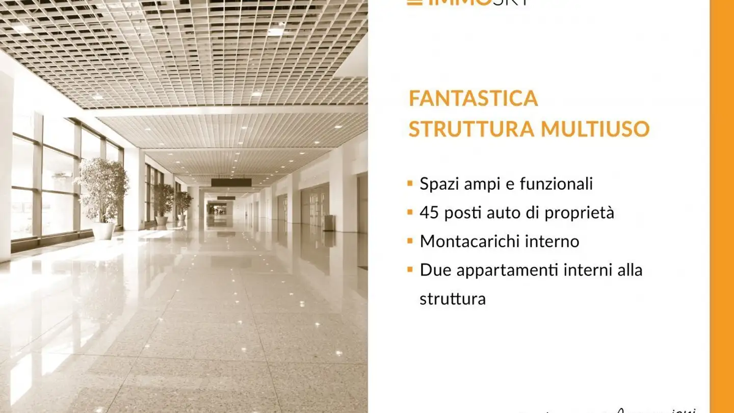 Commercial à vendre - 6855 Stabio