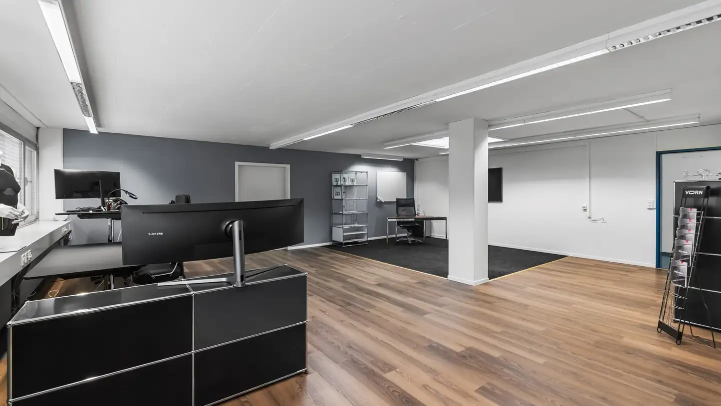 Spazio ufficio in affitto - Roosstrasse 49, 8832 Wollerau - Photo 2