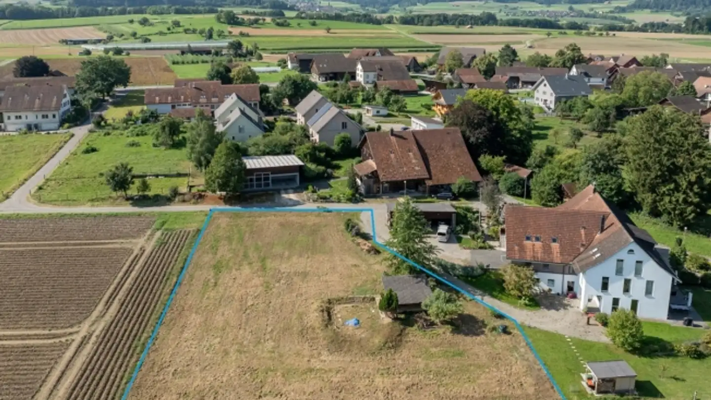 Constructible plot for sale - 8459 Volken