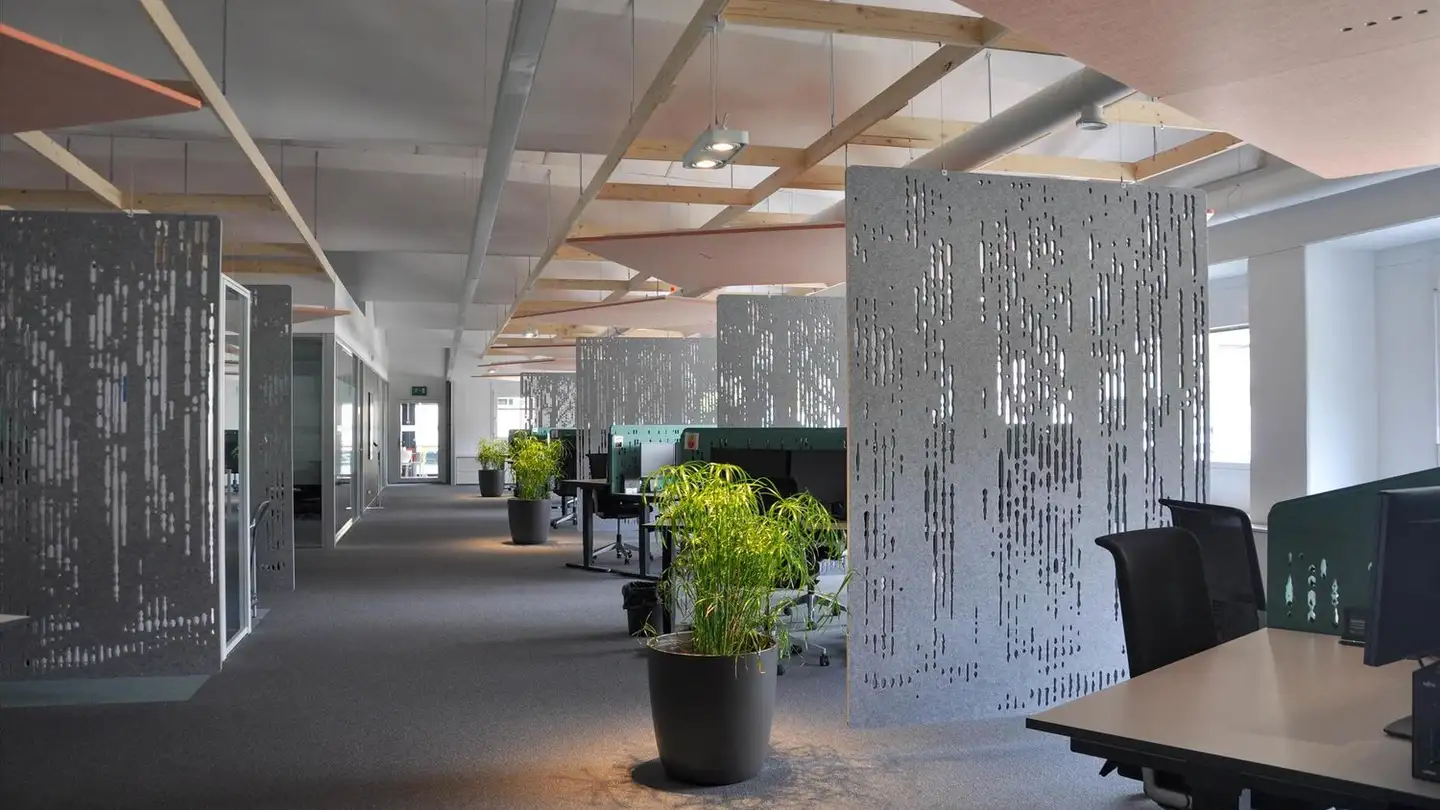 Office space for rent - 6930 Bedano - Photo 3