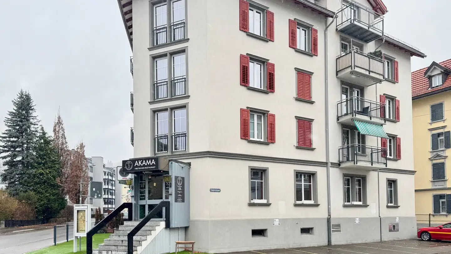 Attic flat for rent - Heiligkreuzstrasse 30, 9008 St. Gallen - Photo 2