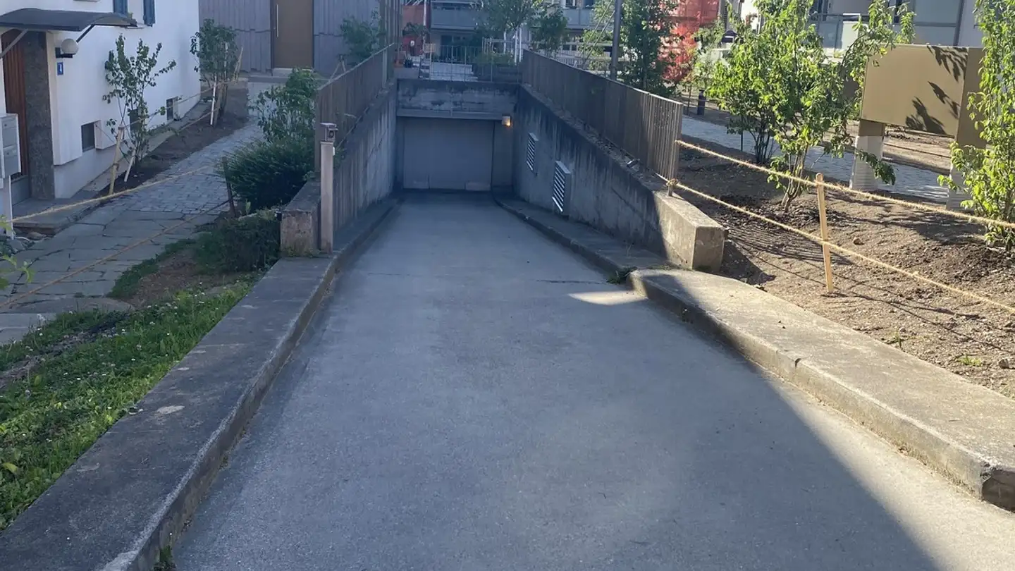 Underground parking space for rent - Imbisbühlstrasse 101, 8049 Zürich - Photo 2