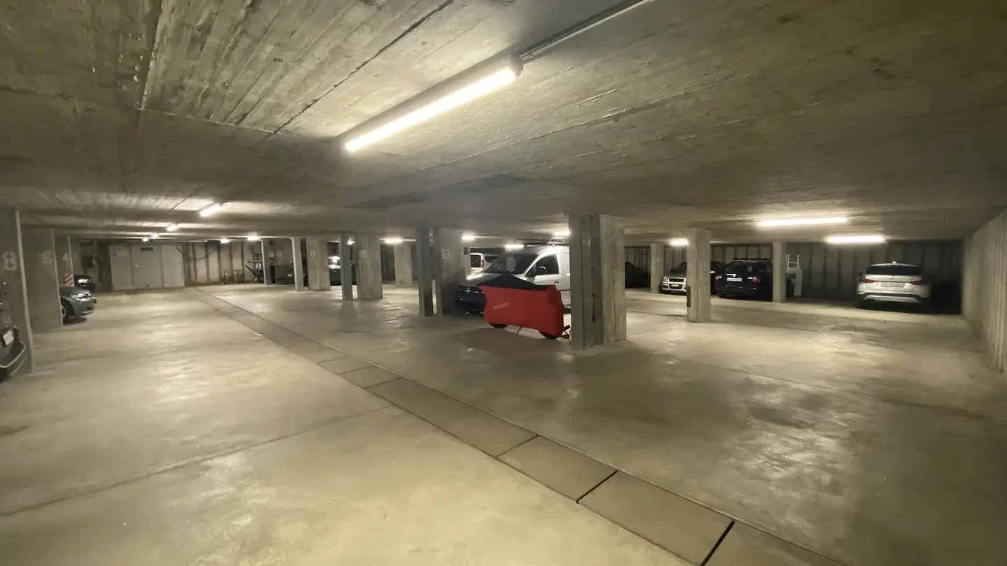 Underground parking space for rent - Imbisbühlstrasse 101, 8049 Zürich - Photo 4