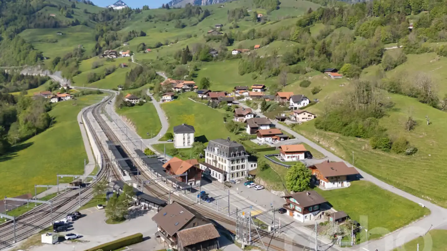 Residential building for sale - 1669 Montbovon