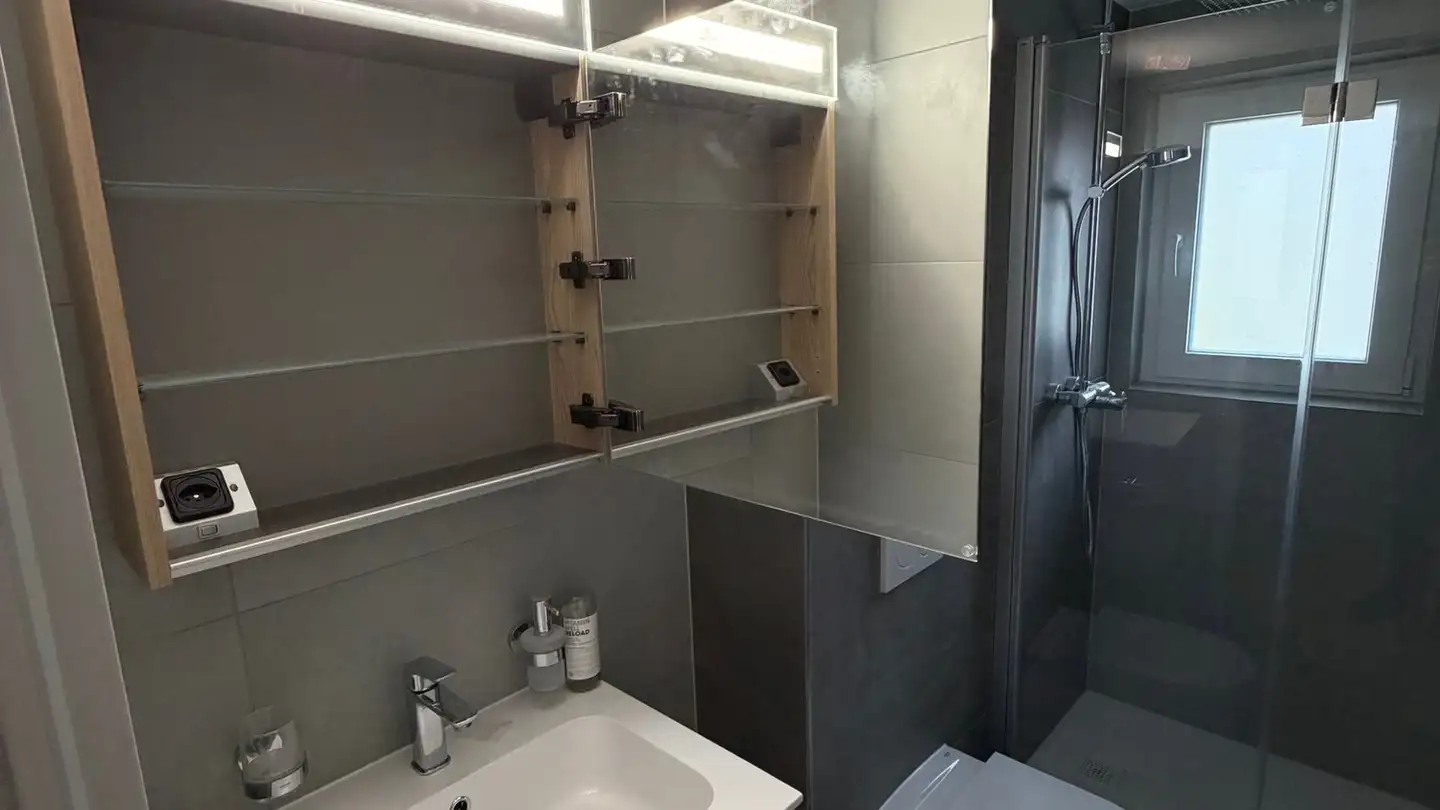 Dachgeschosswohnung mieten - Rue De La Gare 24, 2605 Sonceboz-Sombeval - Foto 4