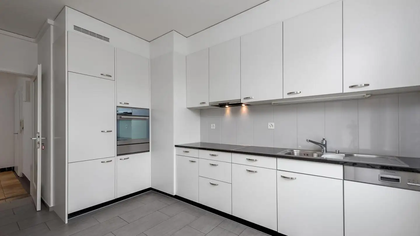 Apartment for rent - Wettsteinallee 145, 4058 Basel - Photo 2