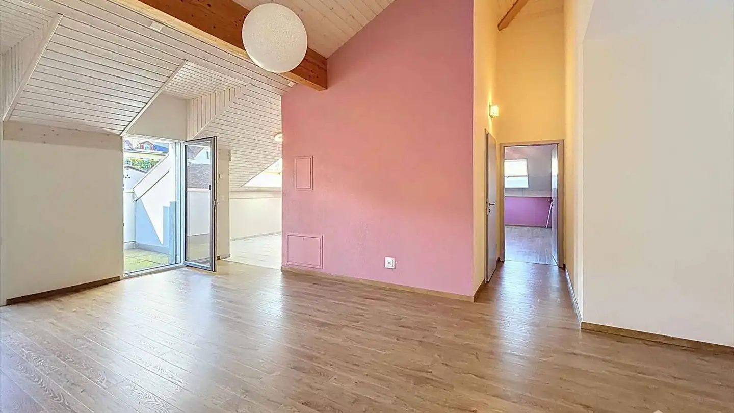 Apartment for sale - 1422 Grandson