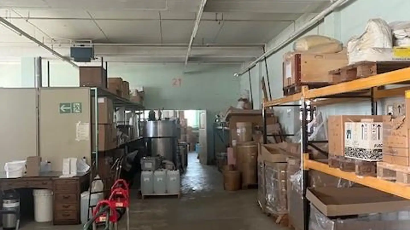 Office space for rent - Chemin Des Larges Pièces, 1024 Ecublens VD - Photo 2