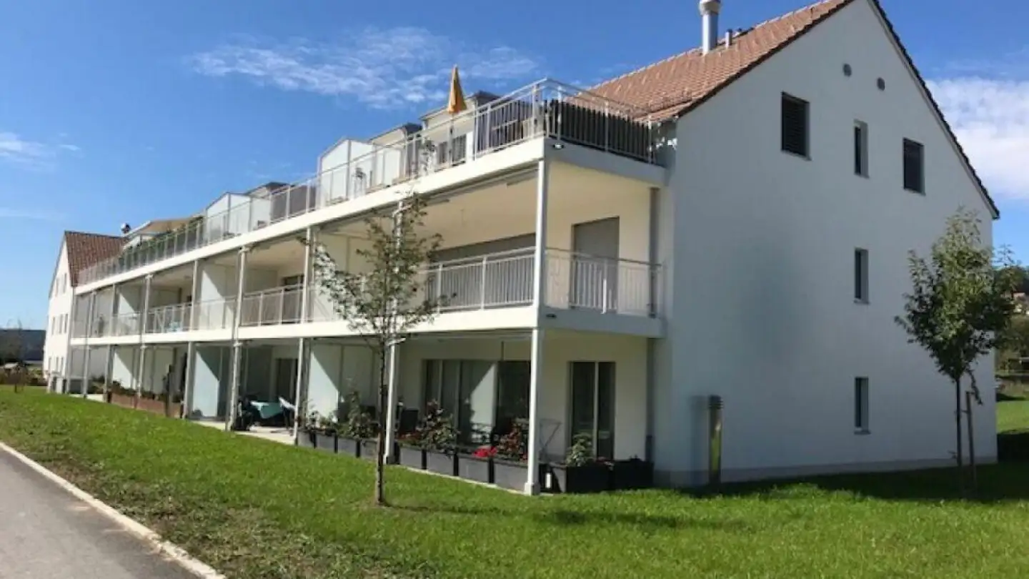 Dachgeschosswohnung mieten - Schlössliweg, 5425 Schneisingen