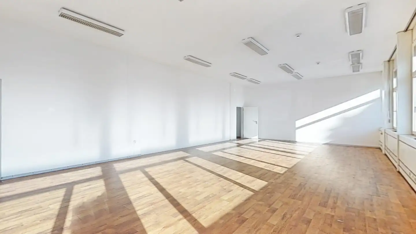 Mixed-use building for rent - Via Cantonale 27, 6928 Manno