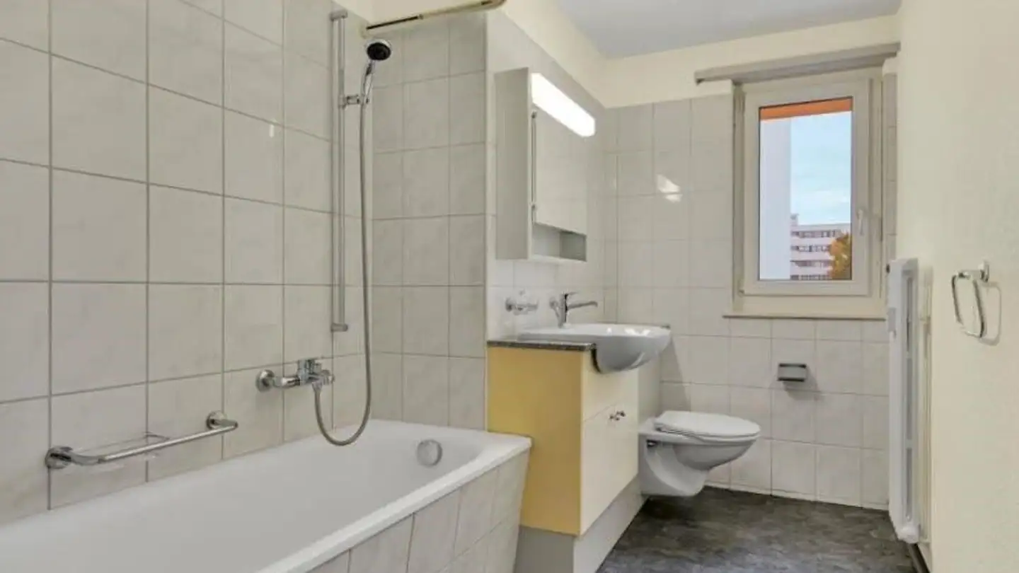 Apartment for rent - Ergetenstrasse 2, 9244 Niederuzwil - Photo 3