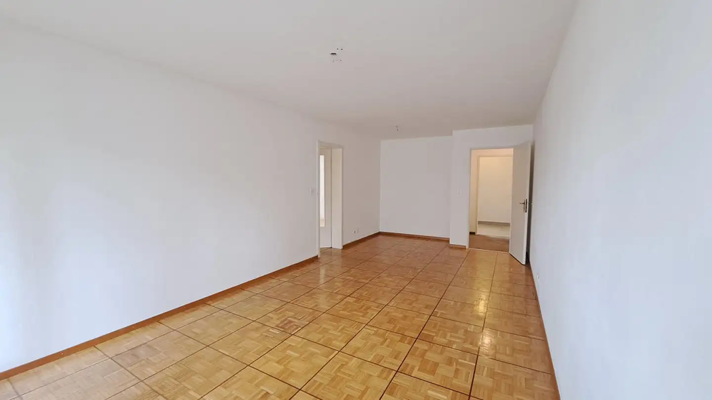 Apartment for rent - Bahnsteigstrasse 7, 8212 Neuhausen am Rheinfall - Photo 3