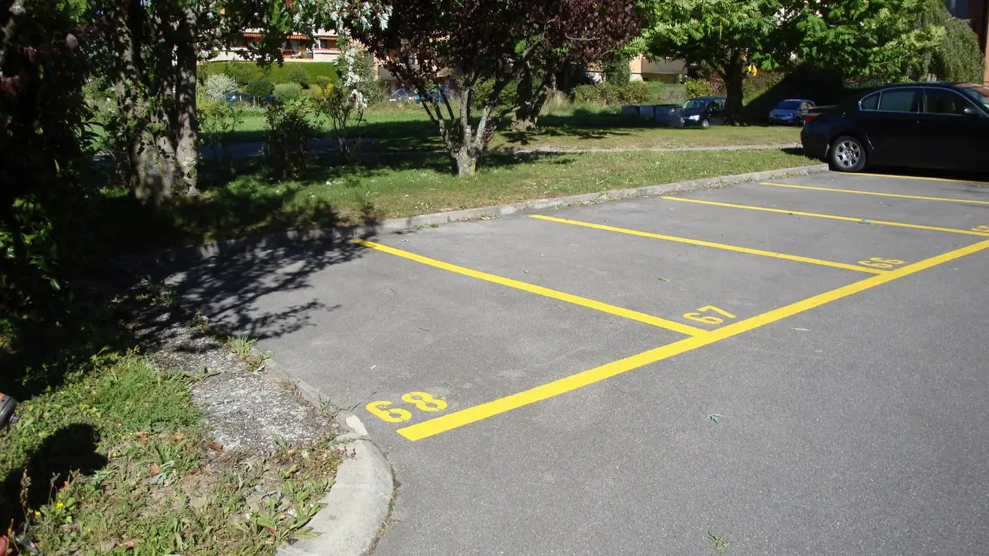 Parkplatz im Freien mieten - Chemin De La Cocarde 3a, 1024 Ecublens VD