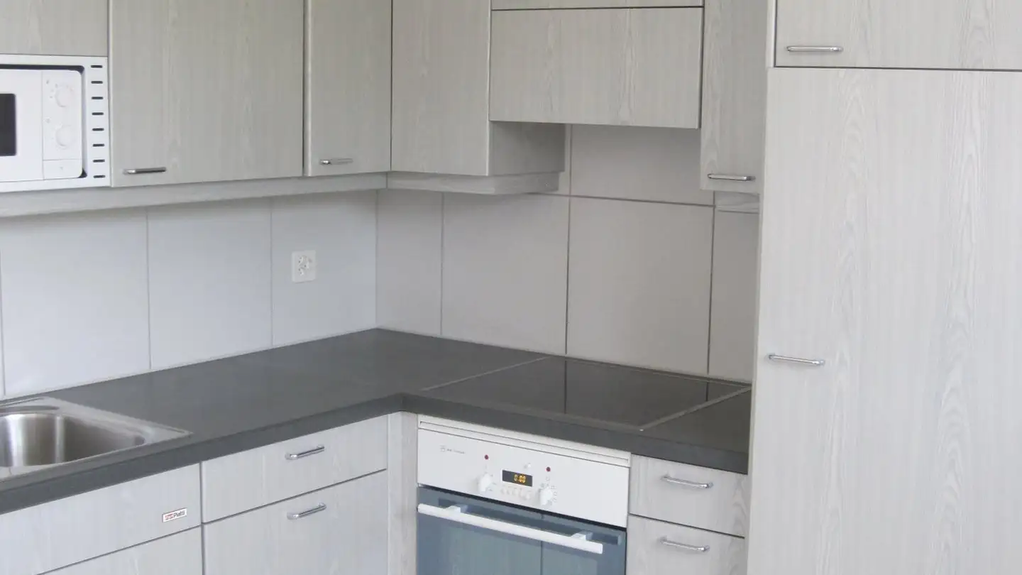 Wohnung mieten - Huswisenstrasse 5, 8426 Lufingen - Foto 2