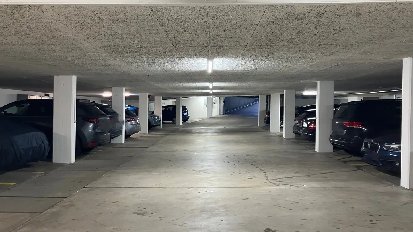 Garage individuel à louer - Wiesliacher 45, 8053 Zürich - Photo 2