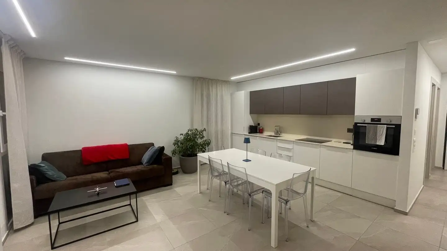 Apartment for rent - 6517 Arbedo - Photo 2